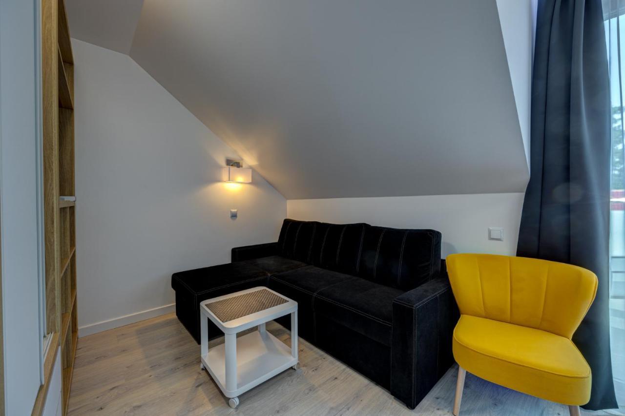Apartamenty 111 ポビエロボ エクステリア 写真