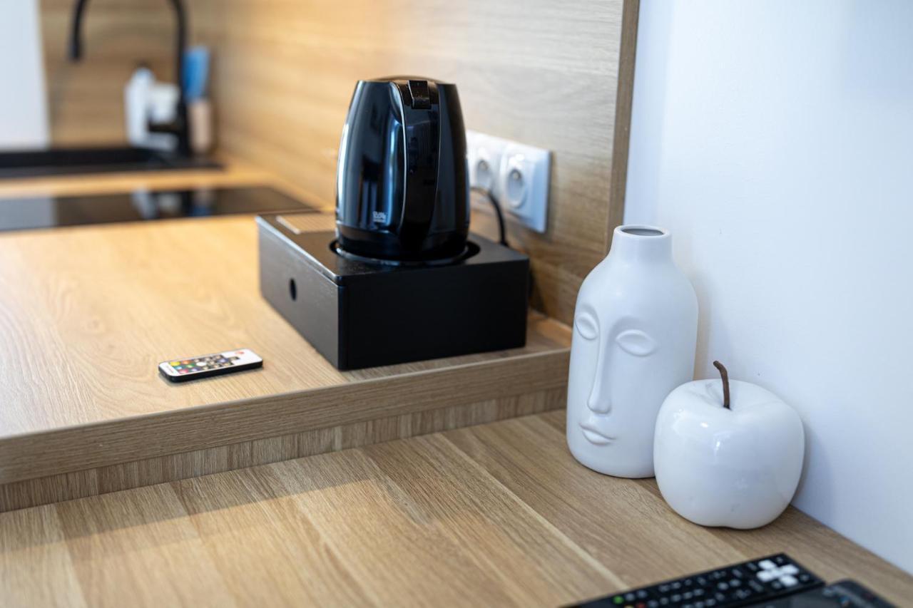 Apartamenty 111 ポビエロボ エクステリア 写真