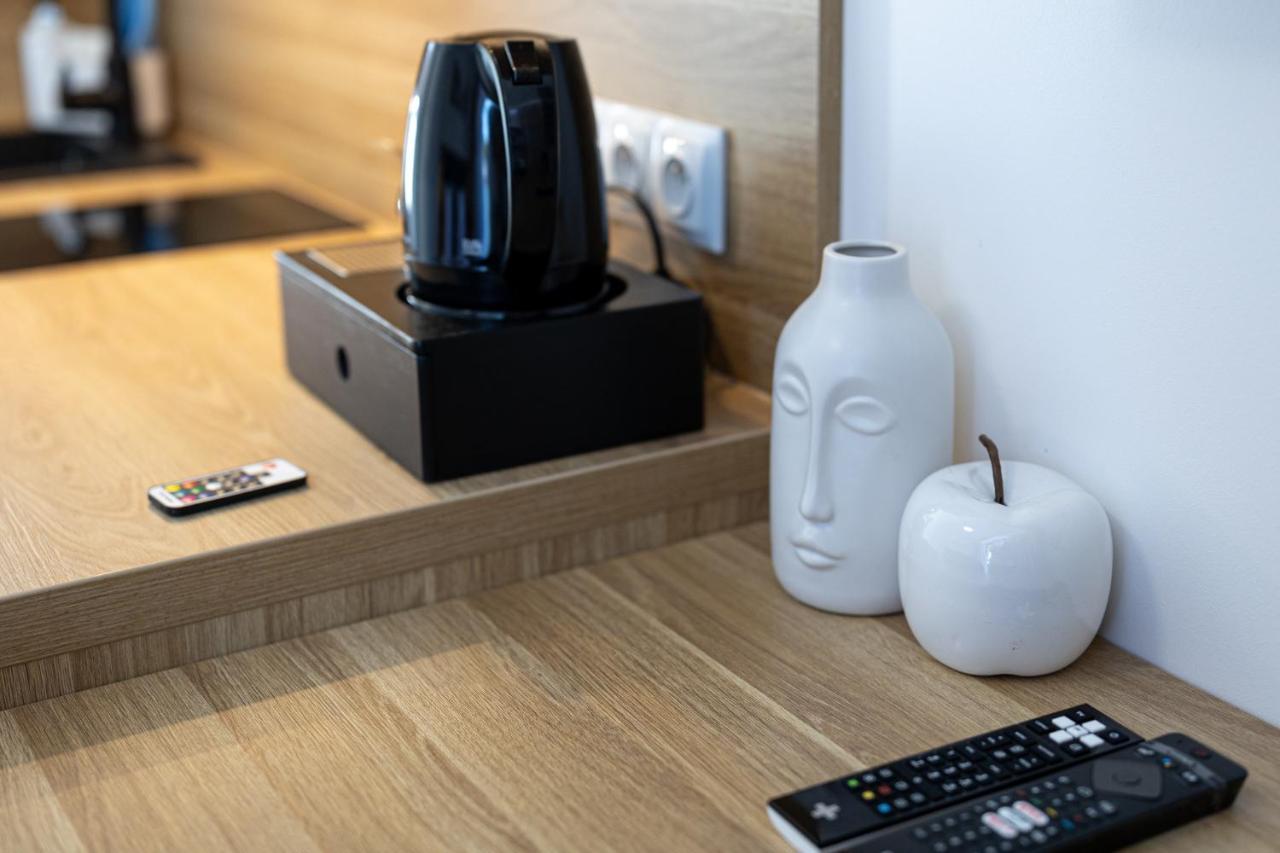 Apartamenty 111 ポビエロボ エクステリア 写真