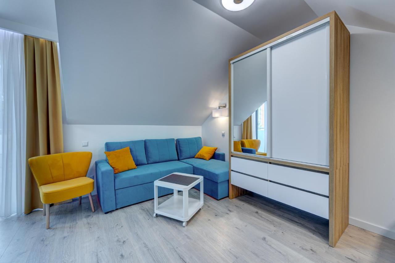 Apartamenty 111 ポビエロボ エクステリア 写真