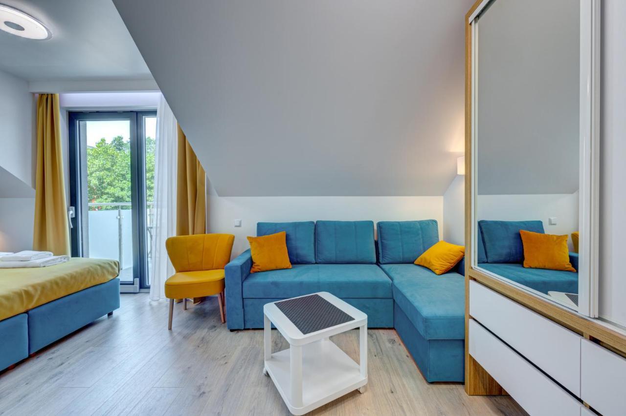 Apartamenty 111 ポビエロボ エクステリア 写真