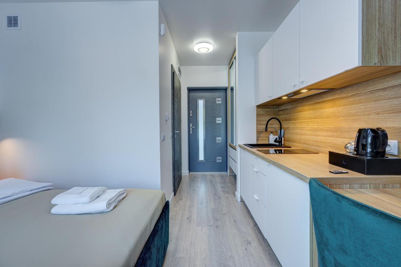 Apartamenty 111 ポビエロボ エクステリア 写真